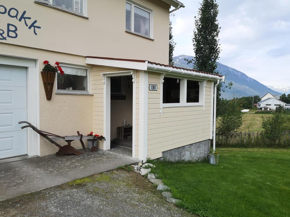 Elvebakk Bed & Breakfast Reed Exterior foto